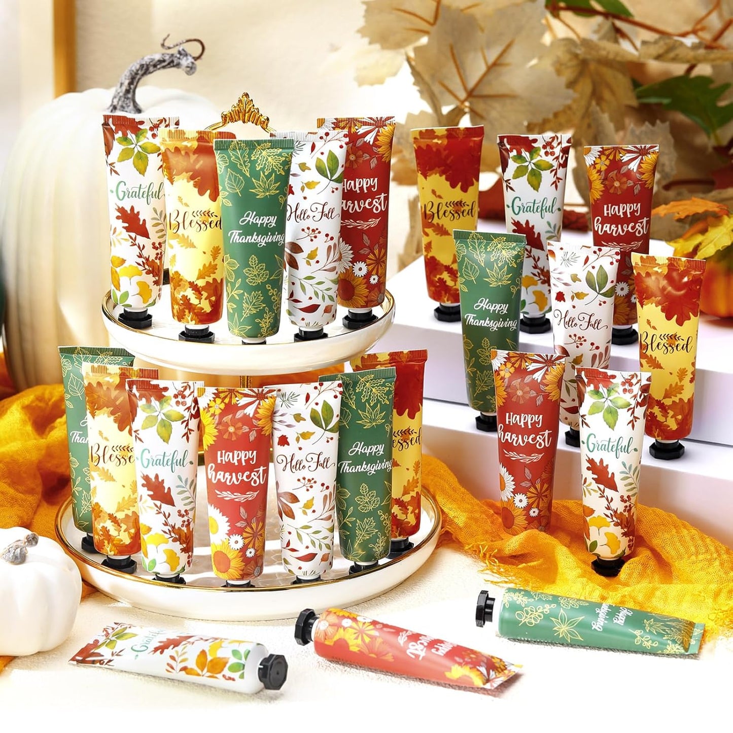 100 Pcs Thanksgiving Fall Hand Lotion Gifts Bulk for Women Maple Leaves Hand Cream 30ml Natural Botanical Fragrance Mini Lotion for Chapped Hands Travel Thanksgiving Autumn Party Supplies