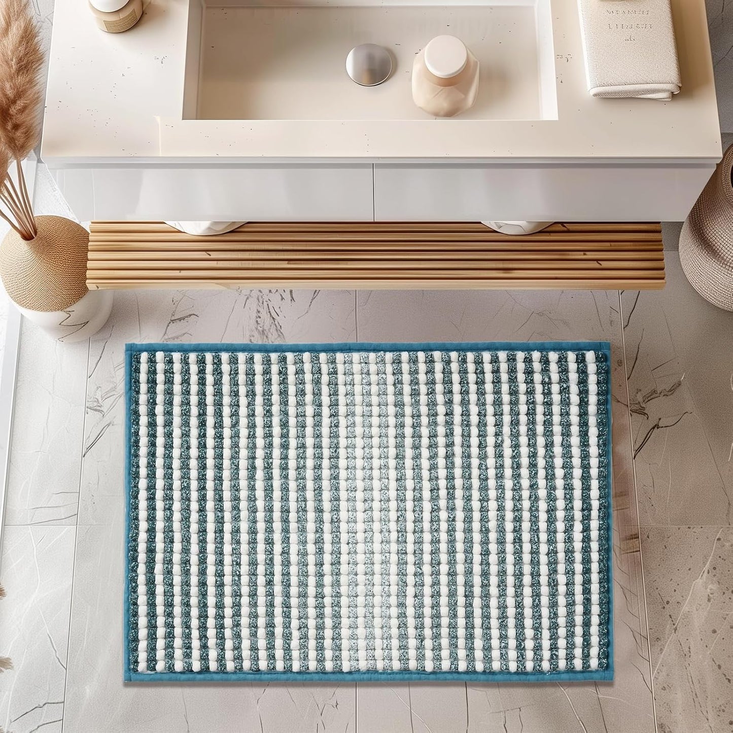 FRESHMINT Chunky Ombre Chenille Bathroom Rug 20"x32", Water Absorbent Soft Bath Rugs for Bathroom Floor, Thick Non Slip Bath Mat Washable Quick Dry Shower Mats, Aqua Blue and White