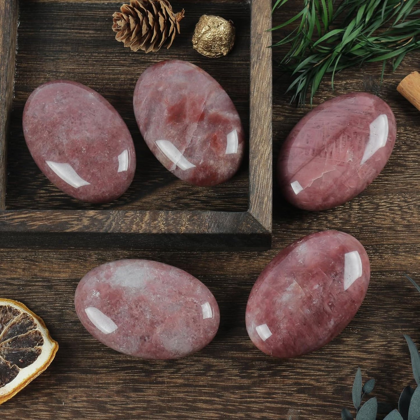 Natural Strawberry Quartz Oval Polished Worry Stones, Healing Crystal Indoor Fountain Stones Massage Energy Anxiety Relief Items