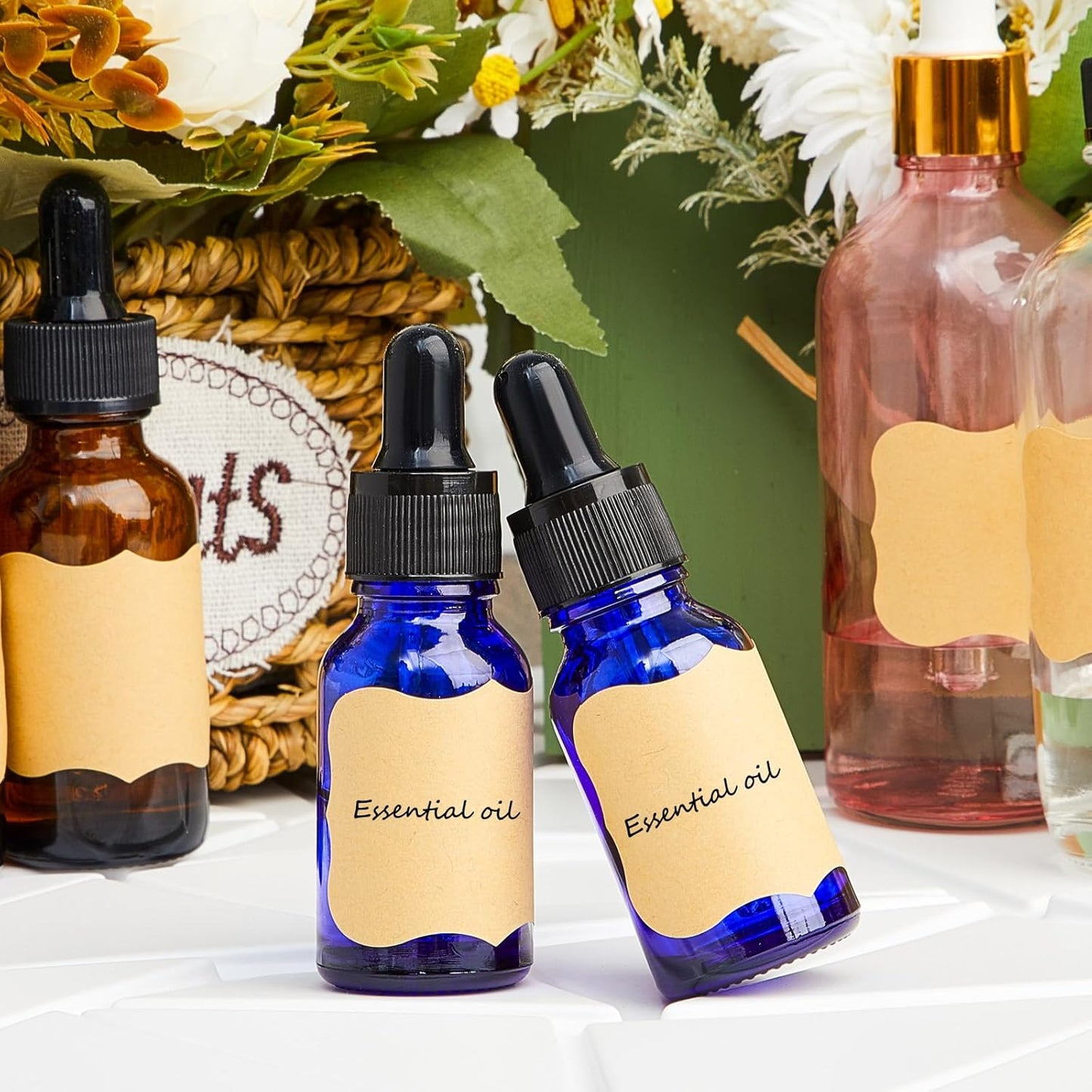 Lallisa 100 Pack Essential Oil Dropper Bottle 15 ml (1/2 Oz) Glass Dropper Bottles DIY for DIY Essential Oil Perfume with 5 Funnels 5 Pipettes 3ml 100 Labels for Bathrooms, Hotels, Labs (Blue)