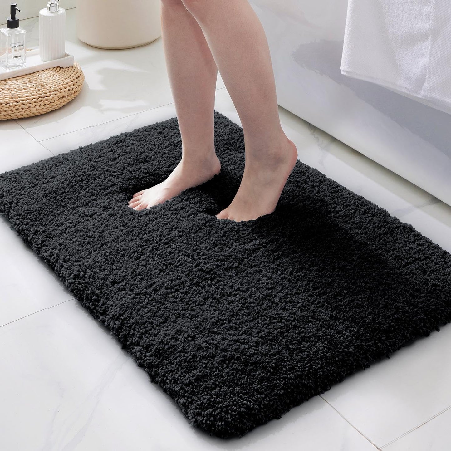 ILANGO Black Bathroom Rugs 36" × 24" Non Slip & Super Absorbent Extra Thick Soft, Washable Bath Mat for Floor, Microfiber Plush Shaggy Bath Rug with Rubber for Bathtub Shower Room Sink