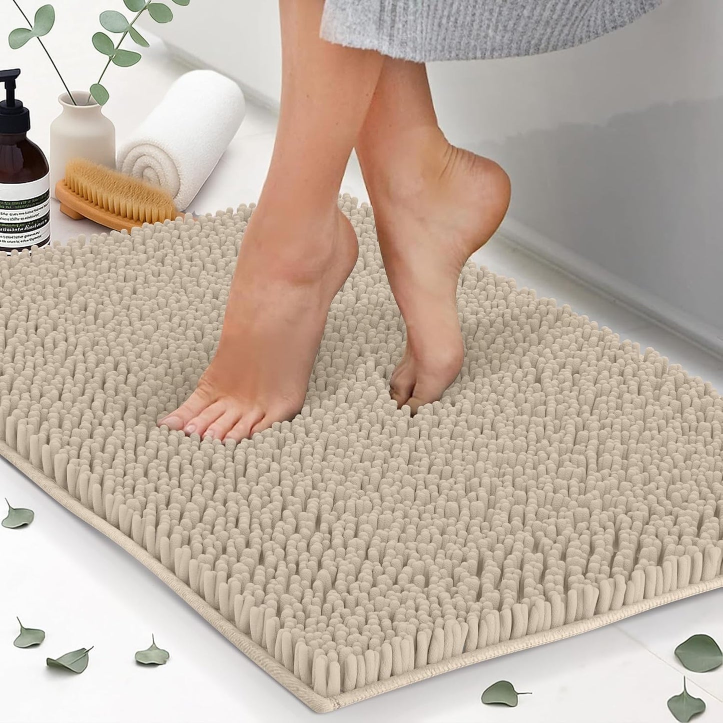 ITSOFT Plush Bathroom Rug 25x18, Absorbent Machine Washable Non Slip Chenille Bath Mats, Quick Dry Bathmat, Bath Rugs for Bath, Shower, Bedroom, or Door Mat, Beige
