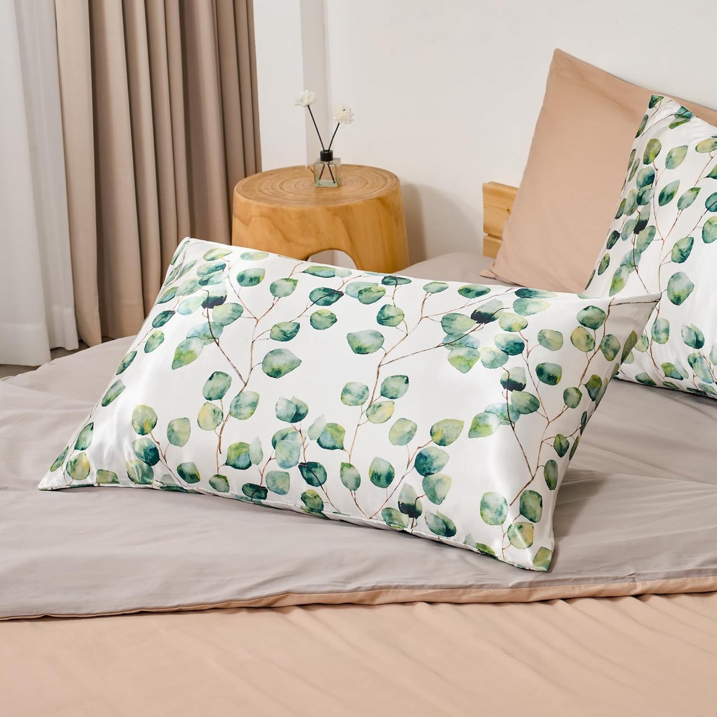 EXQ Home Satin Pillowcase for Hair and Skin,Cooling Printed Pillow Cases King Size Pillow Case Set of 2，Printed Satin Pillow Covers with Envelope Closure（Ink Leaf,20x40 inches）