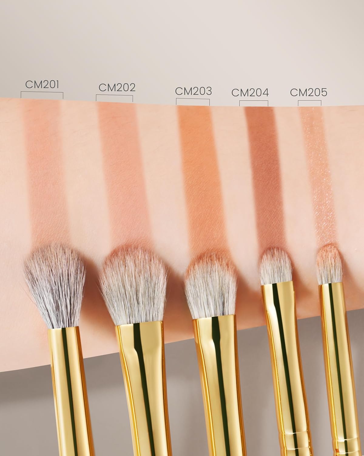 Desert Oak Series Precision Blender Brush - 5mm Tapered Arctic Fox & Goat Hair for Inner Corner Highlight & Detailing, Bubinga Handle (CM 205)