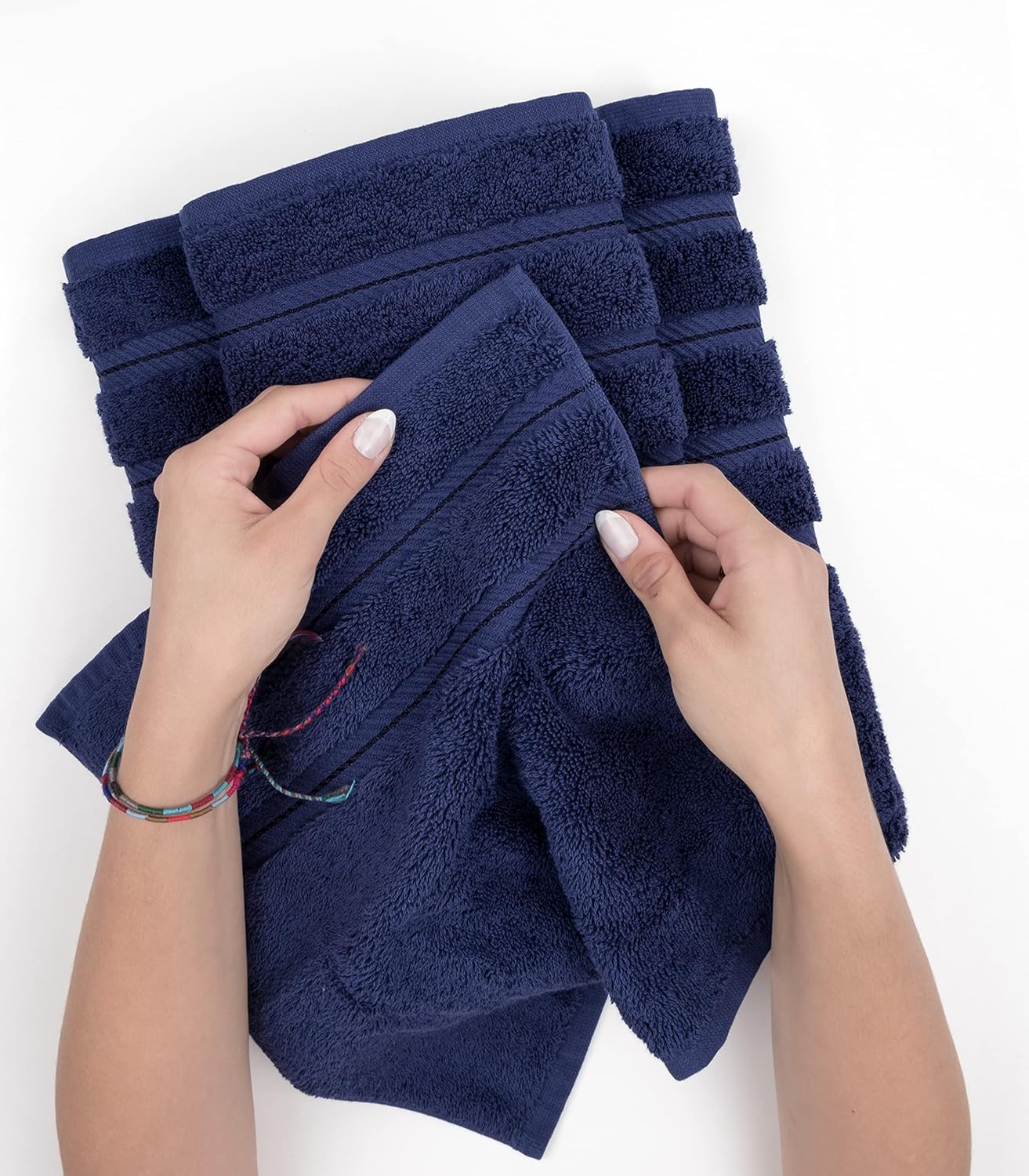 American Soft Linen Premium 3 Piece Towel Set, 1 Bath Towel 1 Hand Towel 1 Washcloth, 600 GSM 100% Cotton Turkish Towels for Bathroom, Navy Blue Towel Set