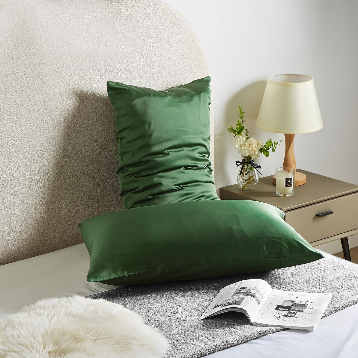 Mulberry Silk Pillow Cases 2 Pack - Soft, Breathable Natural Silk Pillowcase with Zipper - Beauty Sleep - Gift (Standard, Green)