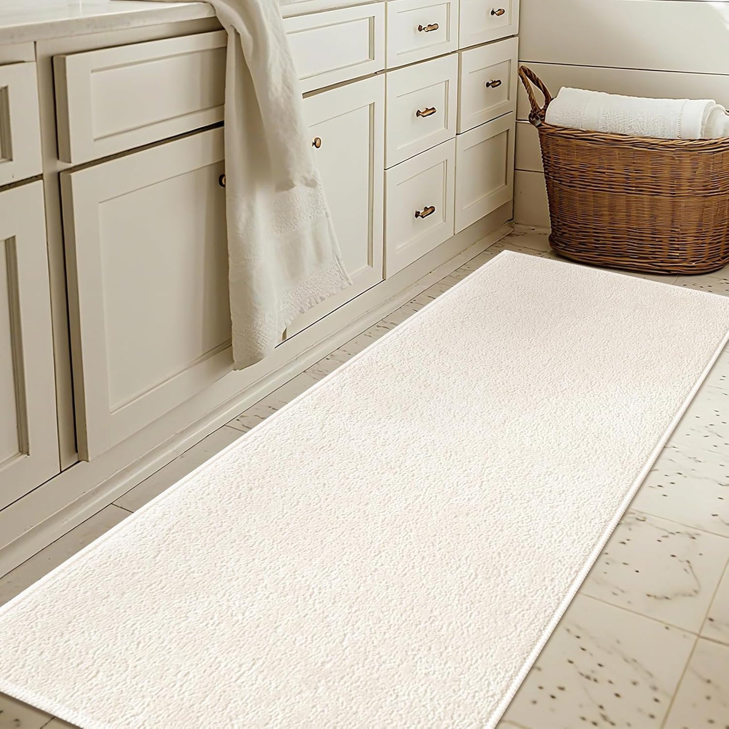 Bathroom Runner Rugs, Thin Absorbent Non-Slip Bath Mat, Quick Dry Low Pile Mats for Bathroom Floor Front of Bathtub,Shower Room,Sink,20"×47",White
