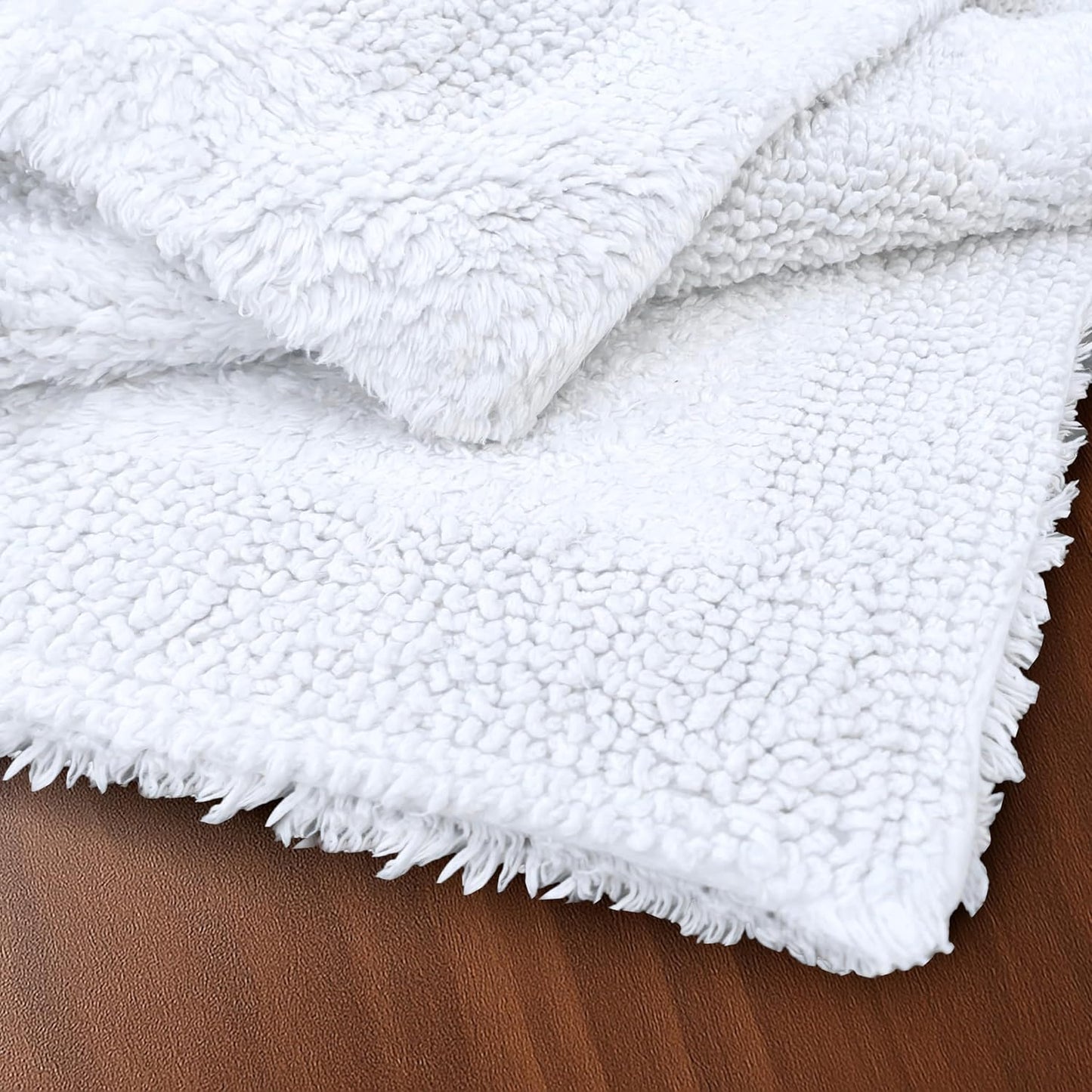Cotton Bath Mat Rug for Bathroom - White, Reversible Bath Rugs Soft & Absorbent Quick Dry Mats, Washable Plush Hotel Quality Tufted Floor Step Out Mat for Bath Tub, Shower, Toilet - 17x24 Inches