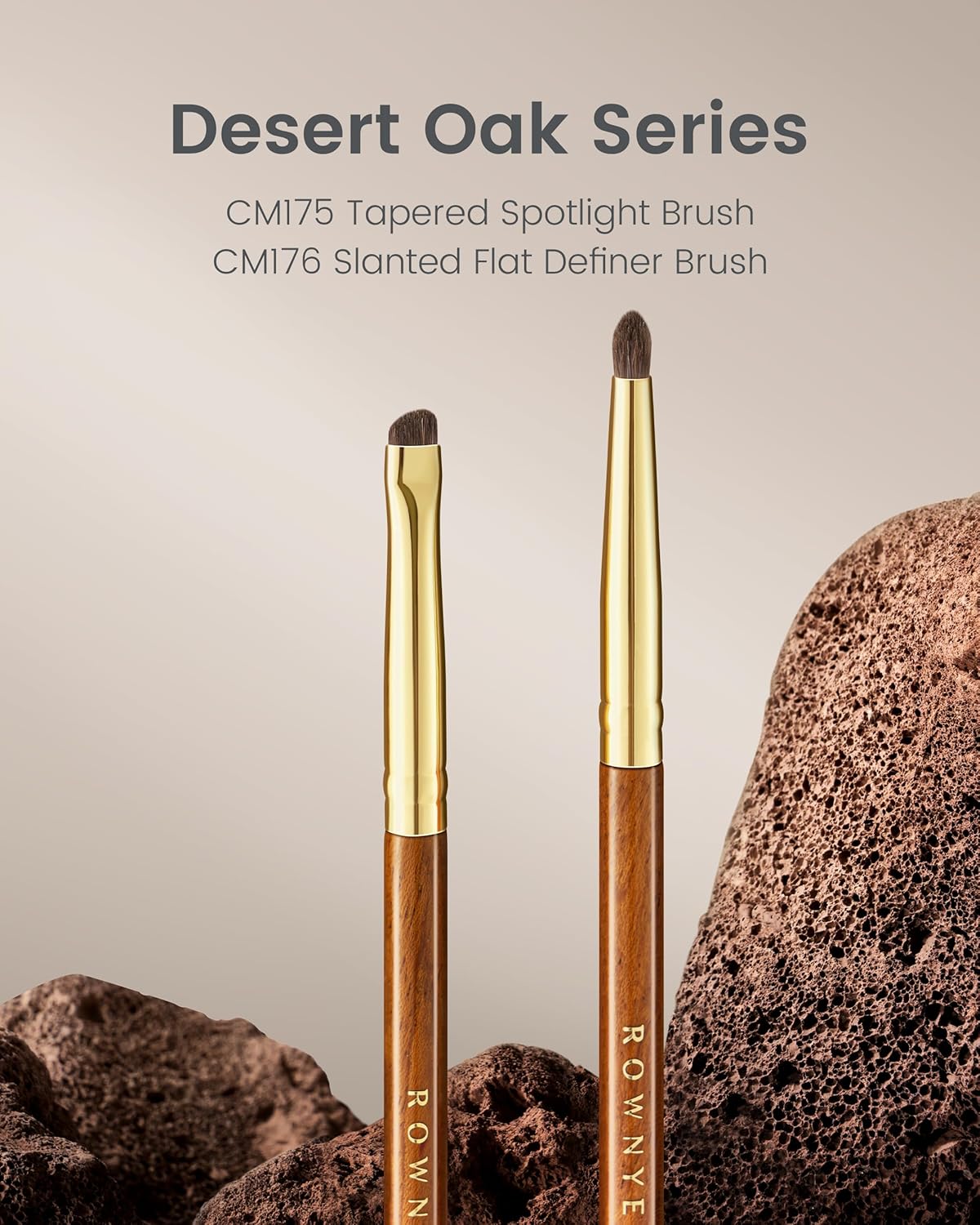 Desert Oak Series Tapered Spotlight Brush - Precision Pony Hair Brush for Inner Corner & Under-Eye Highlighting, Bubinga Handle & Gold Ferrule (CM 175)