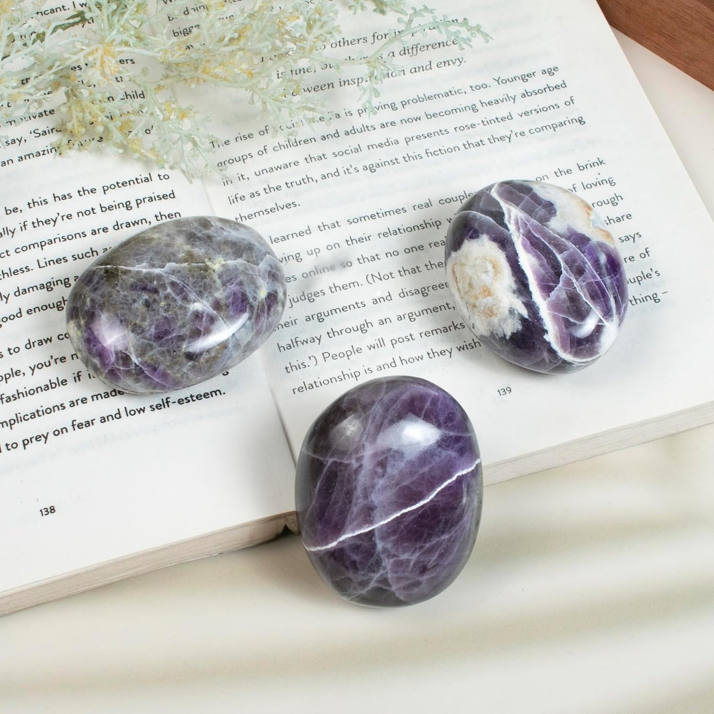 Crocon 50mm Morado opal Large Palm Stone 900+ Carats Pocket Worry Stones for Natural Chakra Balancing Reiki Healing Stones and Crystal Healing Spa Energy Crystals gifts for women