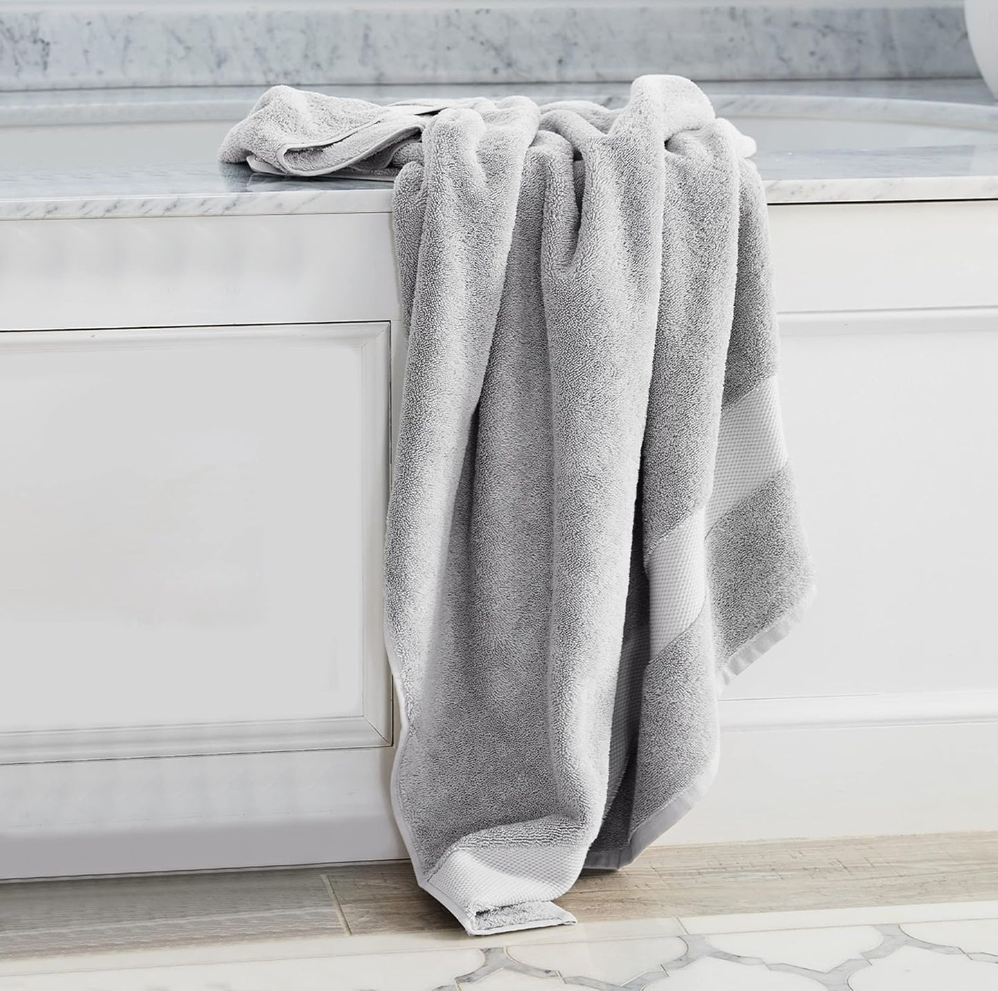 Delara Organic Cotton Luxuriously Plush Bath Towel Pack of 4 | GOTS & OEKO-TEX Certified | Premium Hotel Quality Towels | Feather Touch Technology|650 GSM Long Staple|Soft, Quick Dry & Ultra-Absorbent
