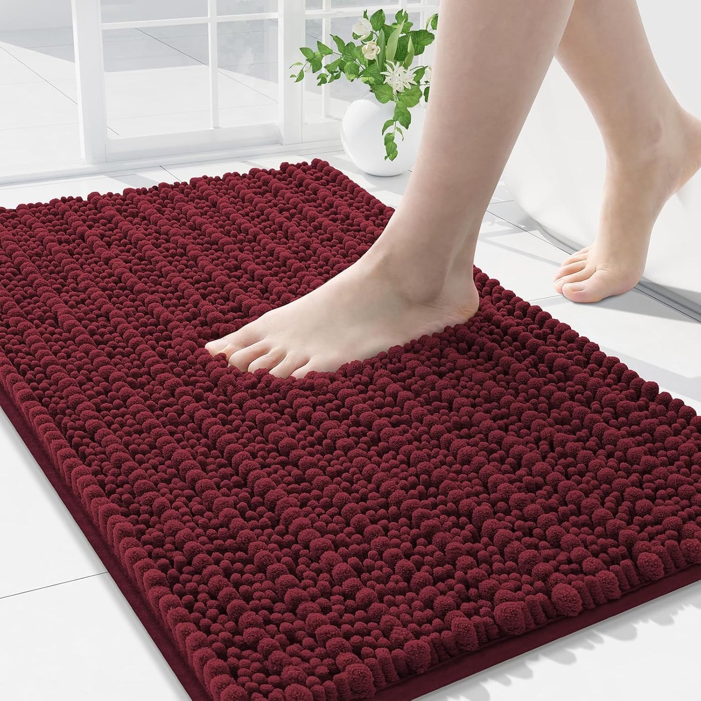 Arotive Luxury Chenille Bathroom Rug Mat, Extra Soft Thick Absorbent Shaggy Bath Rugs, Non-Slip Machine Wash Dry, Plush Bath Mats for Bathroom, Shower and Tub, 30x20, Burgundy