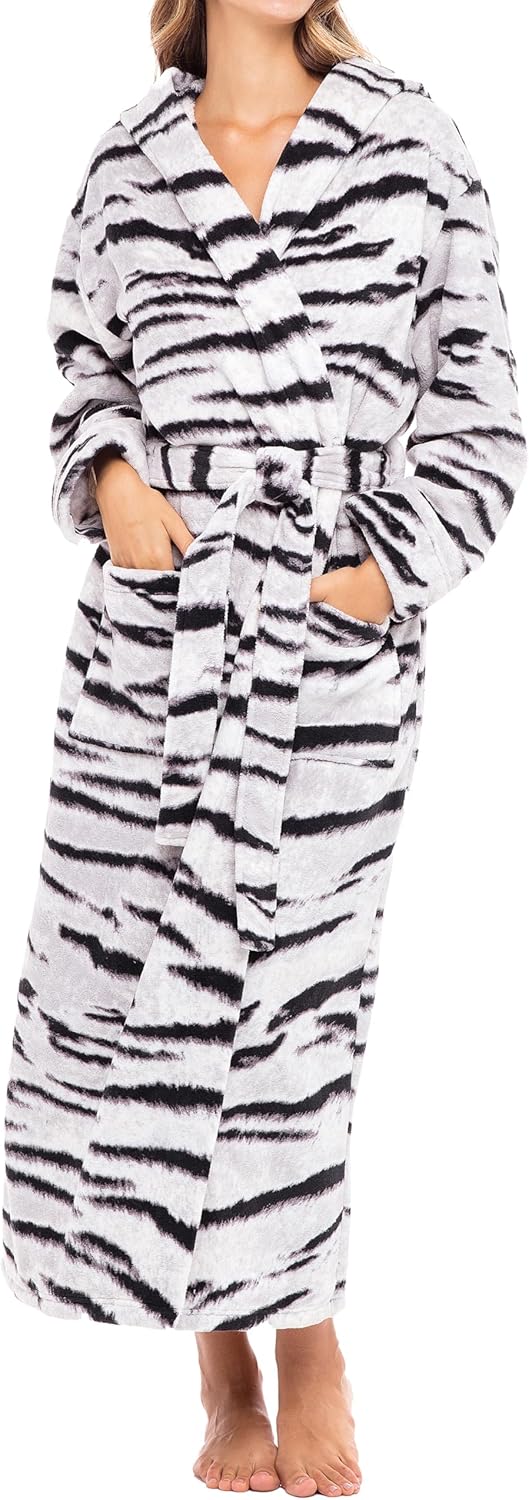 Alexander Del Rossa Womens Robe, Long Plush Bathrobe with Hood, Hooded Robes for Women Plus Size Bath Robe