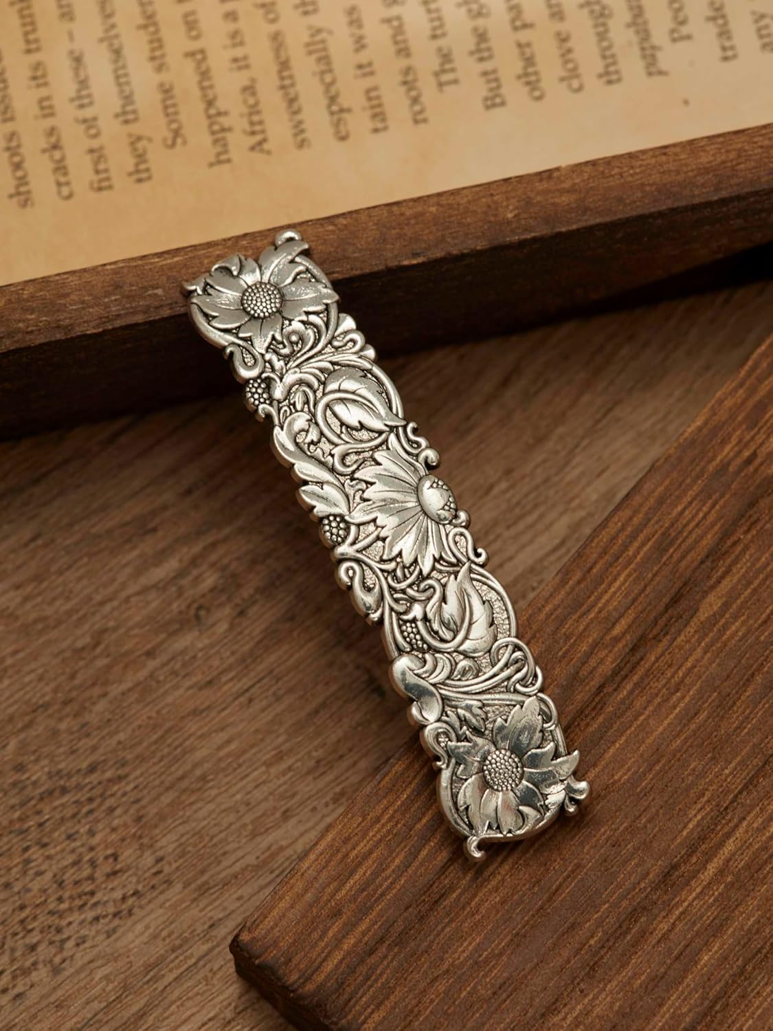 HAQUIL Vintage Flower Rectangular Hairclip, Hair Clip Vintage Viking Celtic Knot Protection Hair Clip, Barrettes Gift for Women Viking Hair Accessories