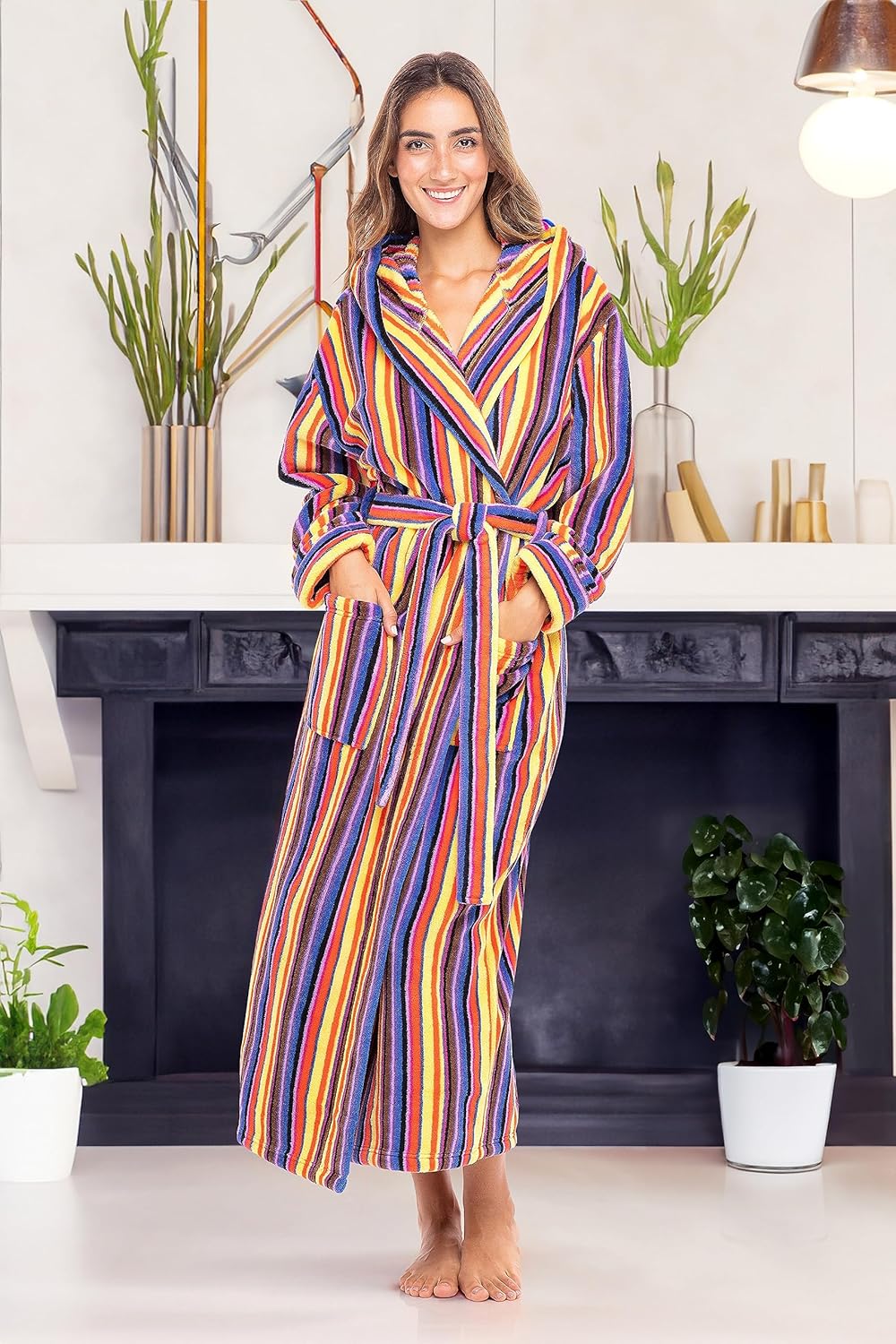 Alexander Del Rossa Womens Robe, Long Plush Bathrobe with Hood, Hooded Robes for Women Plus Size Bath Robe