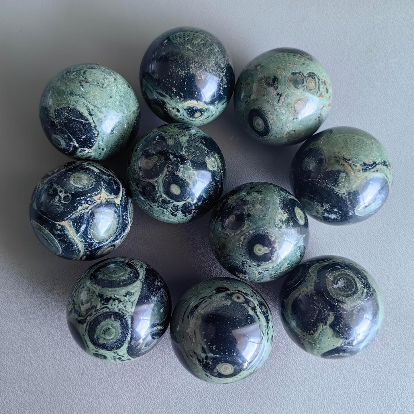 Hand Exercise Balls 30mm for Women - Set of 2 Natural Crystal Stone Spheres - Finger Joint Relief & Stress Relax, Perfect Size for Women's Hands, Kambaba Jasper