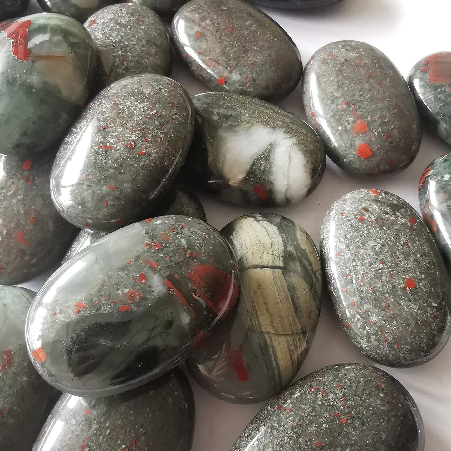Natural Africa Bloodstone Oval Polished Worry Stones, Healing Crystal Indoor Fountain Stones Massage Energy Anxiety Relief Items