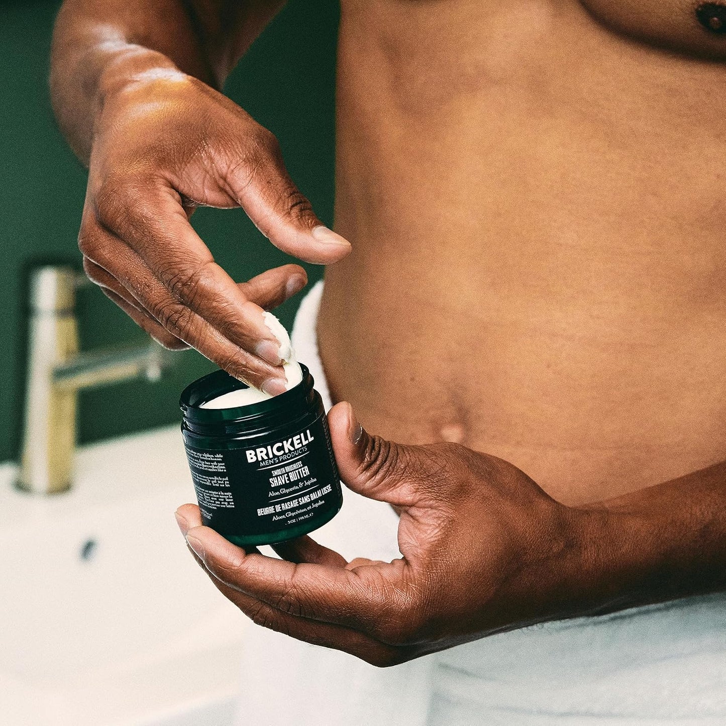 Brickell Men's Smooth Brushless Shave Butter for Men, Natural and Organic Smooth Shaving Butter to Fight Nicks, Cuts and Razor Burn, 5 Ounce, Scented